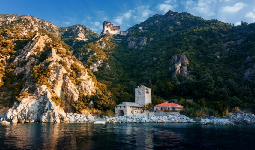Drumeție către Muntele Athos